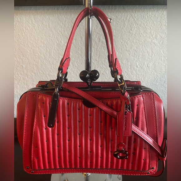Coach Handbags - Coach Kisslock Dreamer 21 With Quilting And Rivets HTF